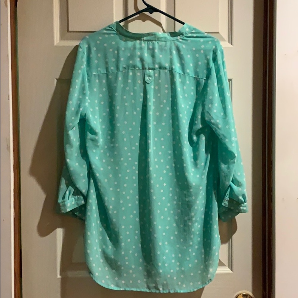 semi button down blouse - Picture 2 of 2